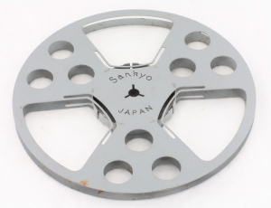 Metal Sankyo Std 8 400ft cine/movie film spool