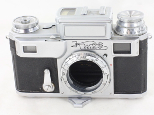Kiev-4 35mm Rangefinder camera body in case FAULTY